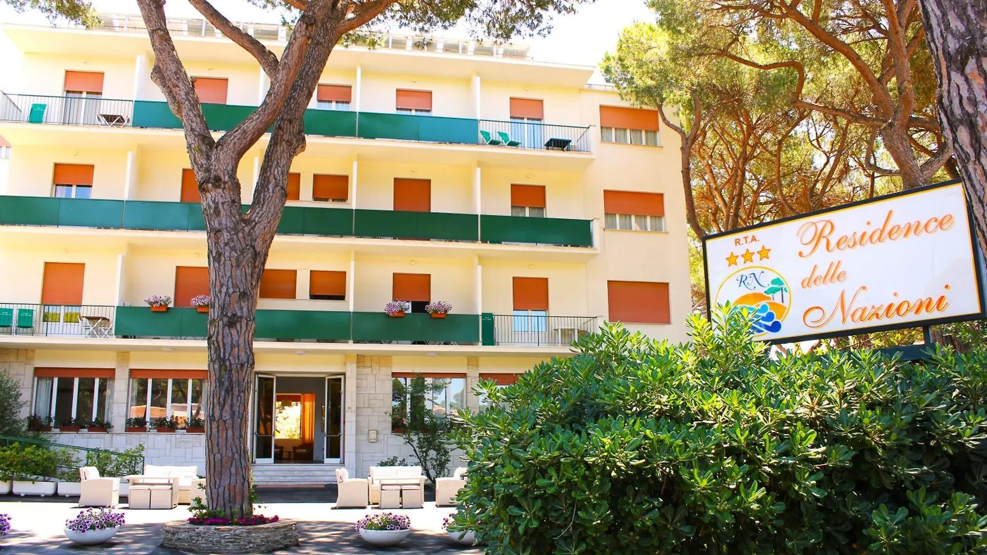 Residence Delle Nazioni Principina a Mare 3*,